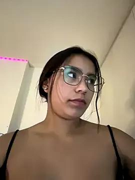 GiaRose- from StripChat is Freechat