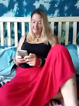 GingerKtm21 from StripChat