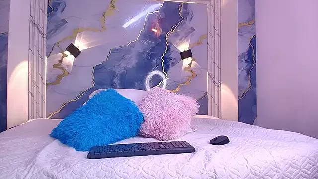 Girls_from_medellin from StripChat is Freechat