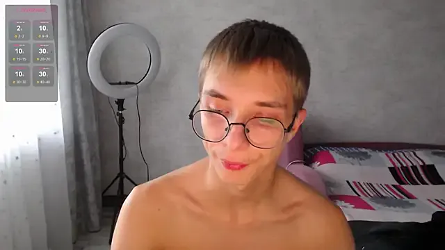 glasses_cat's avatar