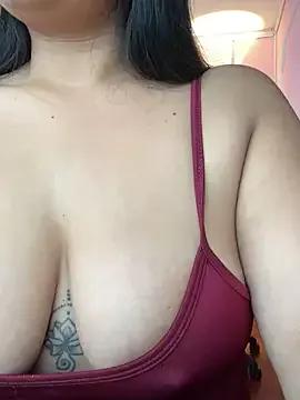 Try our girls live displays and explore the company of endless strippers, with beautiful physiques, vibrating toys and more.