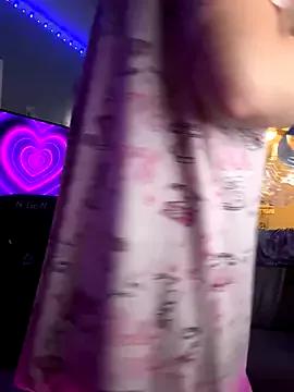 goddessmissmia from StripChat is Freechat