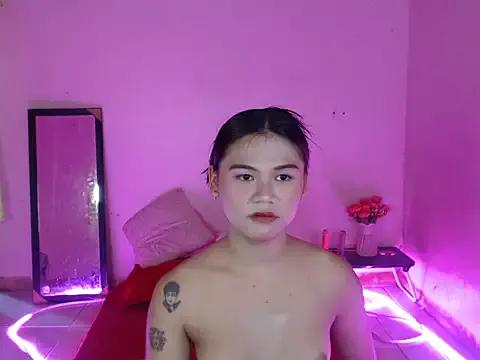 Goddessofmoon from StripChat is Freechat