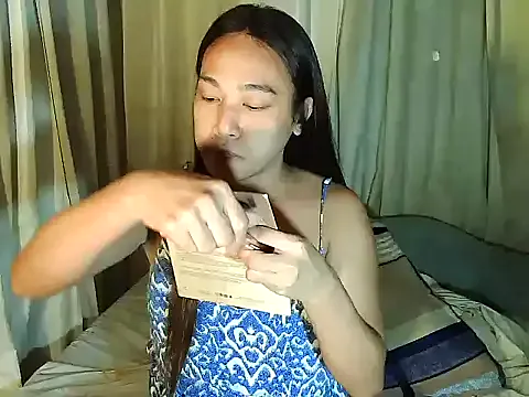 GodisAWomenxxx — DONT CHA , WISHIN GF WAS HOT LIKE ME