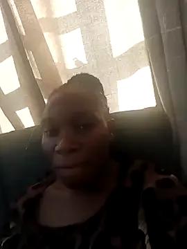 Golden_diver from StripChat is Freechat