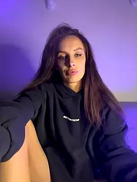 Try our girls live displays and explore the company of endless strippers, with beautiful physiques, vibrating toys and more.