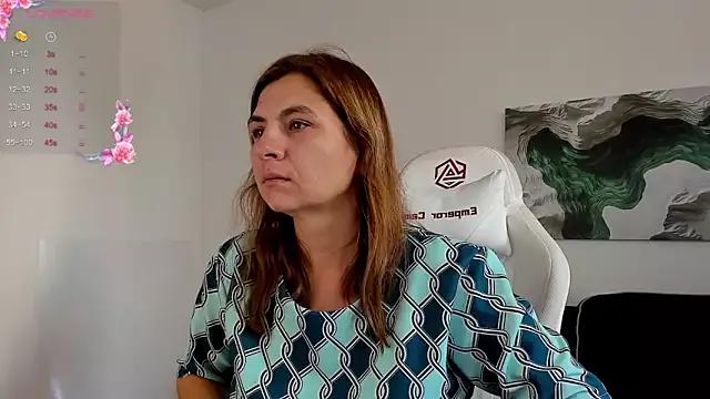 GraceGree from StripChat is Freechat