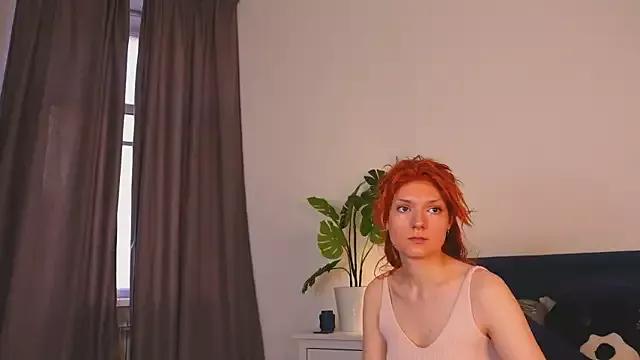 Hairy_Queen_ from StripChat is Freechat