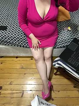 Try our girls live displays and explore the company of endless strippers, with beautiful physiques, vibrating toys and more.