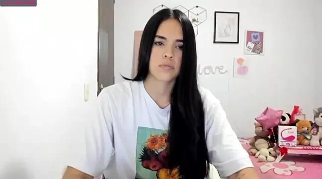 Hana_Zurah from StripChat
