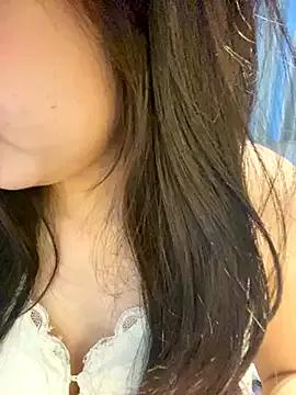 Hanna230 from StripChat is Freechat