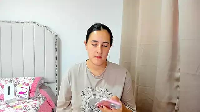 Try our girls live displays and explore the company of endless strippers, with beautiful physiques, vibrating toys and more.