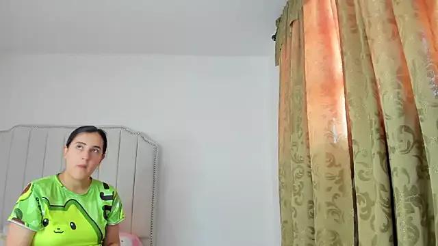 Hanna86 from StripChat is Freechat