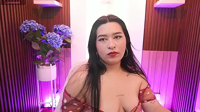 HannaBlake_ —  Suck Fingers