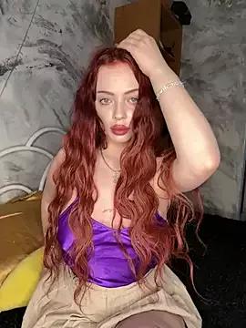 Try our girls live displays and explore the company of endless strippers, with beautiful physiques, vibrating toys and more.