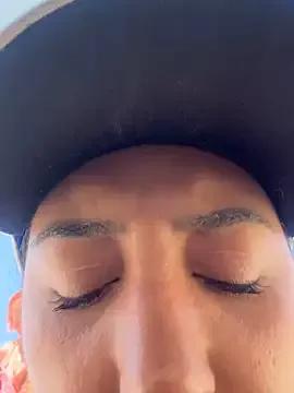 Try our girls live displays and explore the company of endless strippers, with beautiful physiques, vibrating toys and more.