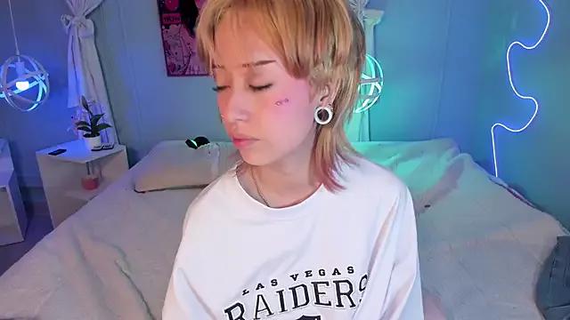 Hannahpage from StripChat is Freechat