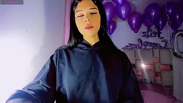 Try our girls live displays and explore the company of endless strippers, with beautiful physiques, vibrating toys and more.