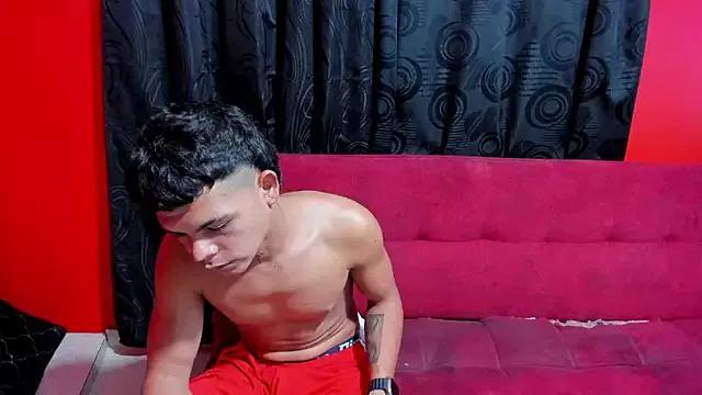 hardsex_couple69_ from StripChat is Freechat