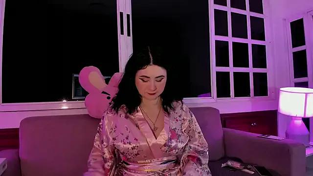 Try our girls live displays and explore the company of endless strippers, with beautiful physiques, vibrating toys and more.