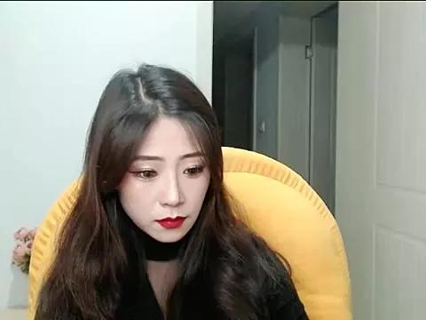 HelenThorn from StripChat