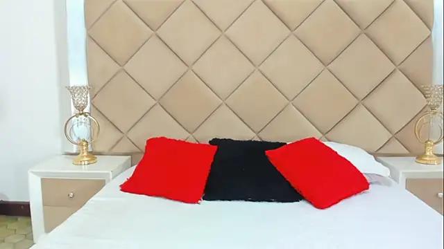 Hellen_Wet from StripChat
