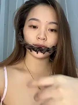 Try our girls live displays and explore the company of endless strippers, with beautiful physiques, vibrating toys and more.