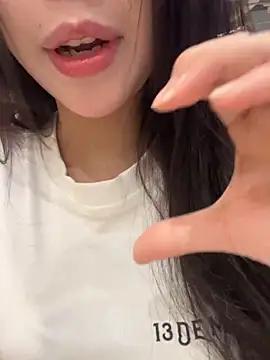 Henna192 from StripChat