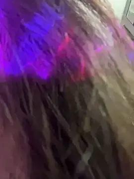 Henna192 from StripChat