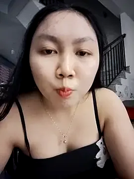 Heo_xxinhxx on StripChat