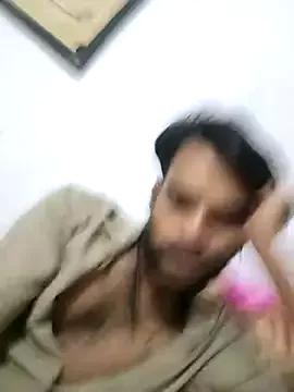 Herecallboyyash from StripChat is Freechat