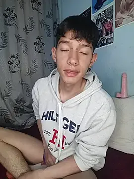 heyy_noah11's avatar