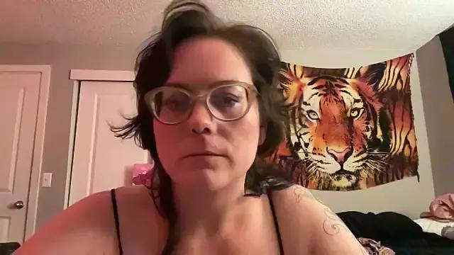 hobbitgoddess from StripChat is Freechat