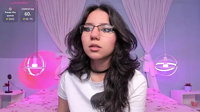 Avatar of HollyPeach