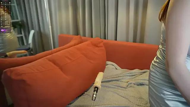 HoneyLace_ from StripChat is Freechat