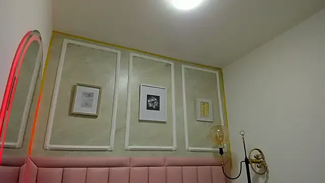 Avatar of HoollyHendrix