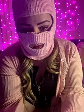 HornyyCamila from StripChat is Freechat