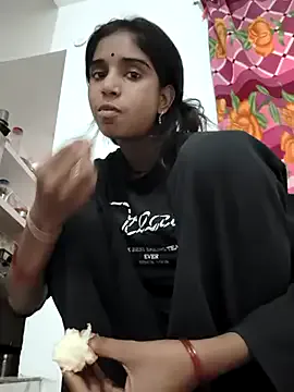 Hot-Soniya2 — Freechat on StripChat