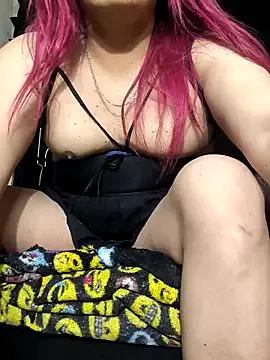 Try our girls live displays and explore the company of endless strippers, with beautiful physiques, vibrating toys and more.