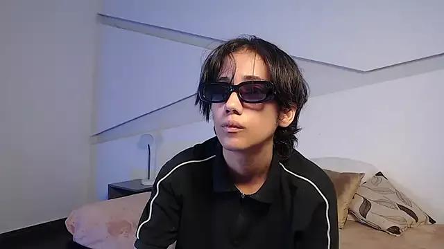 hot_little_bunny from StripChat is Freechat