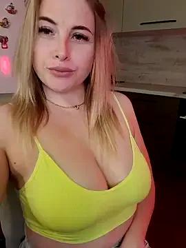 Try our girls live displays and explore the company of endless strippers, with beautiful physiques, vibrating toys and more.