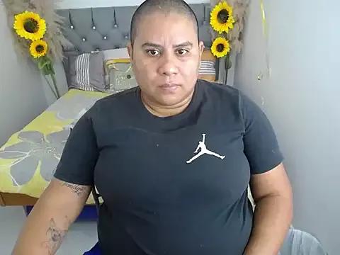 hotlesby_valery from StripChat is Freechat