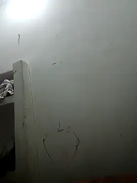 hotshreya69's avatar