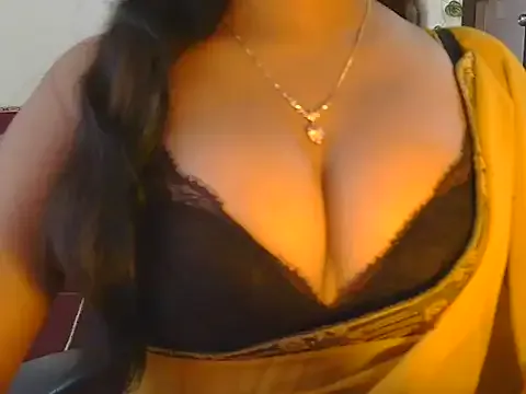 hottest_mahii — cream on boobs show