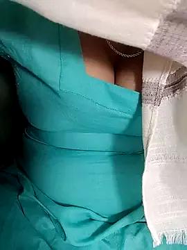 Hotty-Monaa from StripChat is Freechat