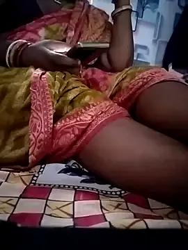 Hous_Wife2005 from StripChat is Freechat