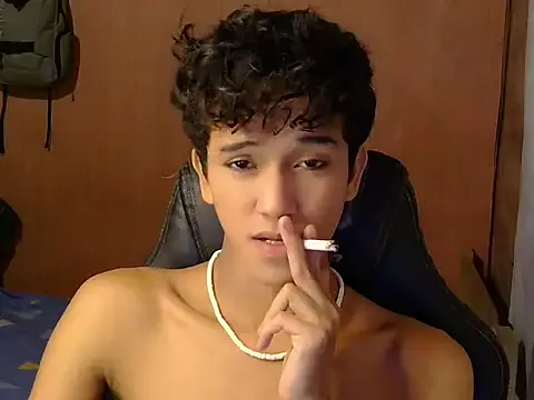 Avatar of hugekenbigcock