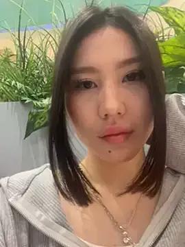 Hunnybanana from StripChat