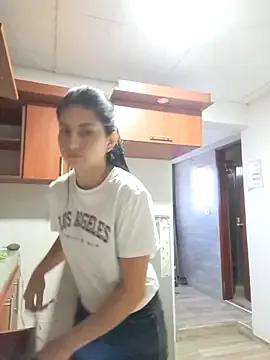 IAM_SARAH from StripChat is Freechat