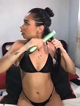 Try our girls live displays and explore the company of endless strippers, with beautiful physiques, vibrating toys and more.
